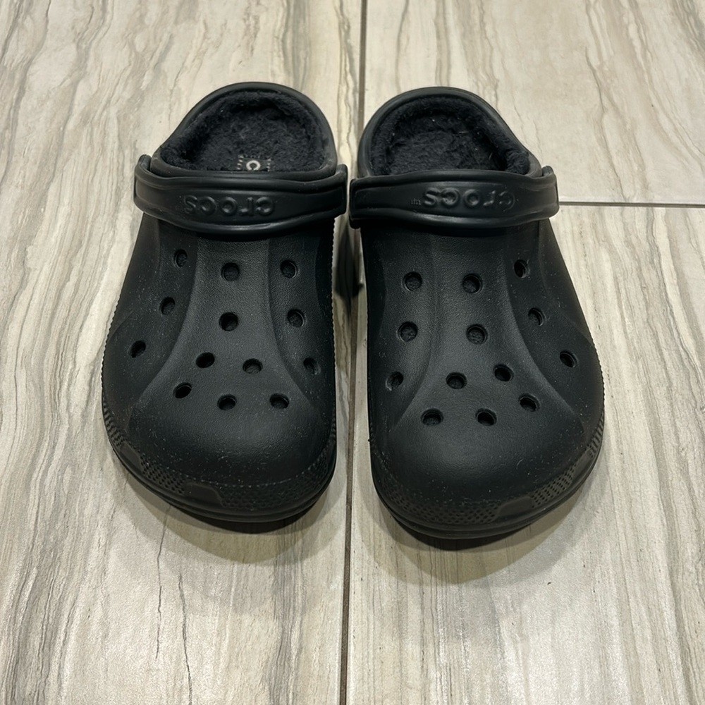 Black Fuzzy Crocs, Women’s 8, Excellent Condition